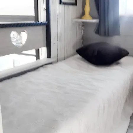 Semesterbostad Maison Charmante A Avec Jardin La Rochelle (Charente-Maritime)