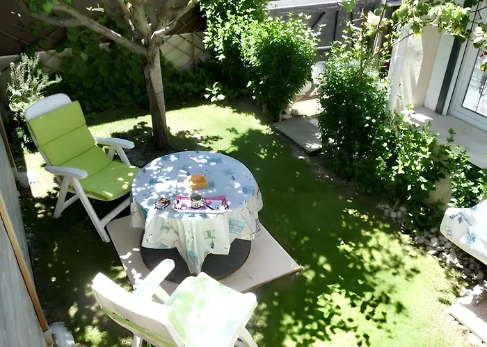 Maison Charmante à Avec Jardin Casa de Férias La Rochelle (Charente-Maritime)